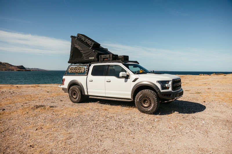 Load image into Gallery viewer, The Desperado Hardshell Rooftop Tent
