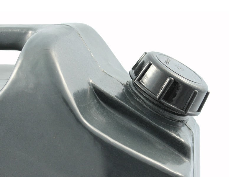 Load image into Gallery viewer, Plastic Water Jerry Can With Tap - by Front Runner
